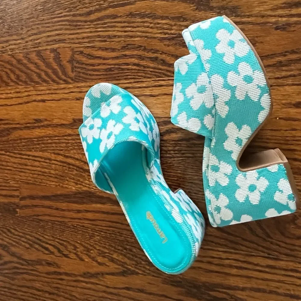 6.5 Larroude Women's Shoes LARROUDÉ Miso Platform Sandal, Acqua Floral Knit 🍬